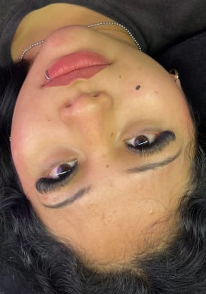 Yuliana Ibeth - Servicios de Uñas