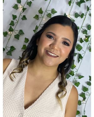 Valeria Makeup Artist - Maquillaje y peinados profesionales