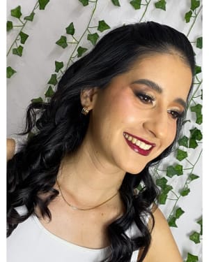 Valeria Makeup Artist - Maquillaje y peinados profesionales