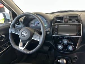 Venta de Nissan March 2024 seminuevo