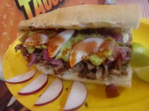 Los 3 Changos - Lonchería con carne asada al carbón