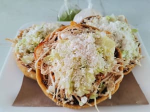 Antojitos Fannys - Antojitos y Guisos