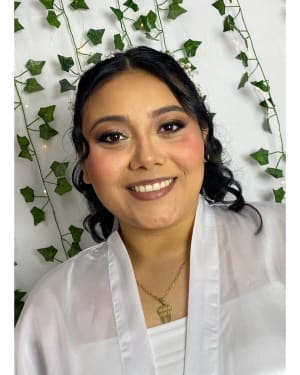 Valeria Makeup Artist - Maquillaje y peinados profesionales