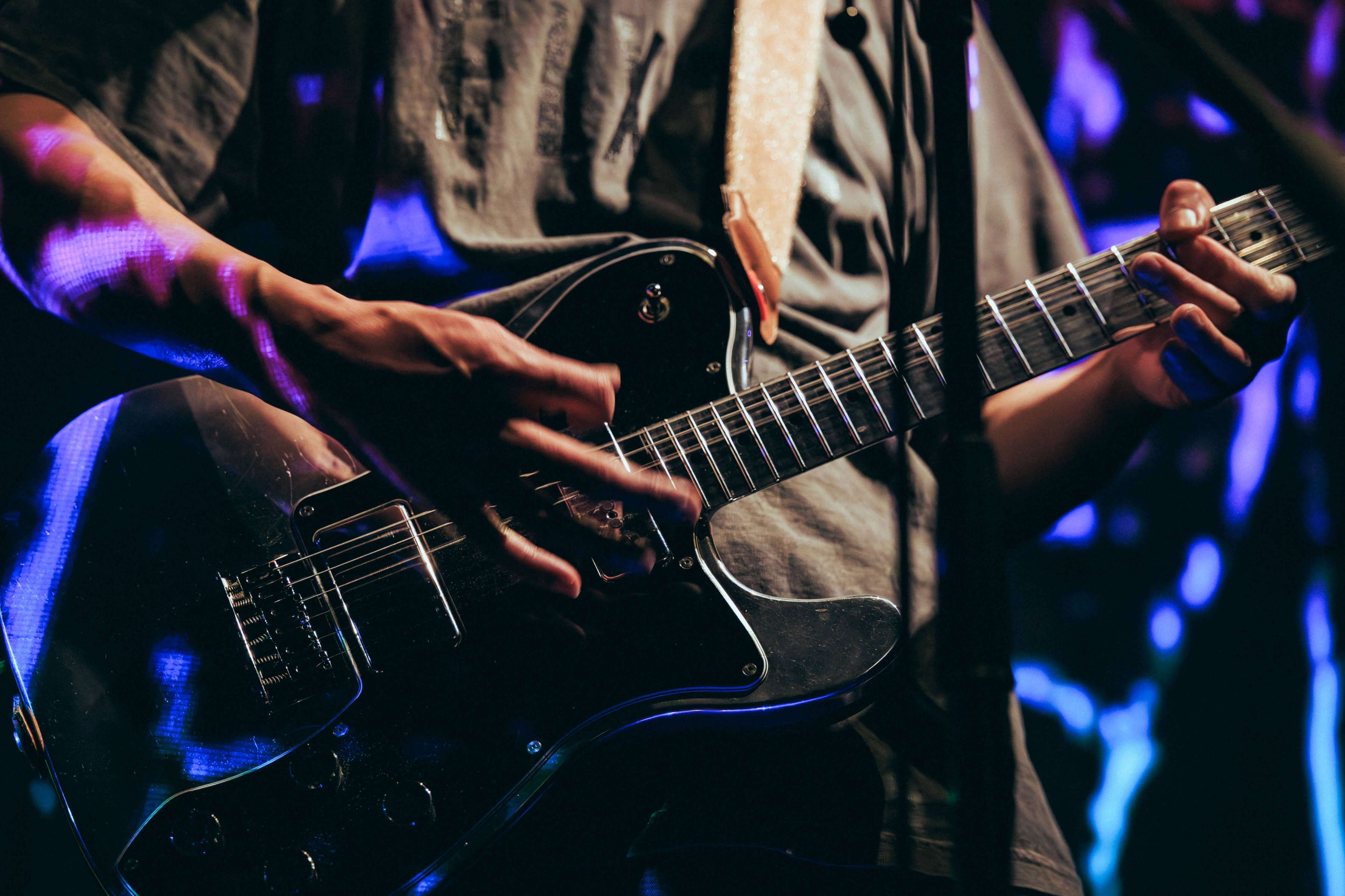 ギターの手元の様子