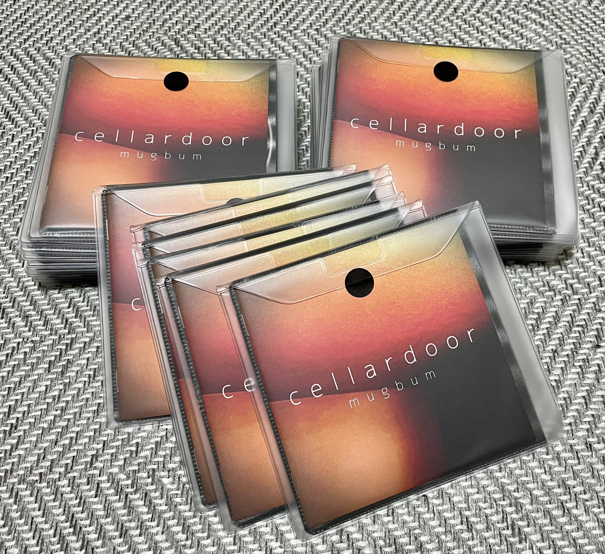 cellardoor CD 重ねておいてある様子