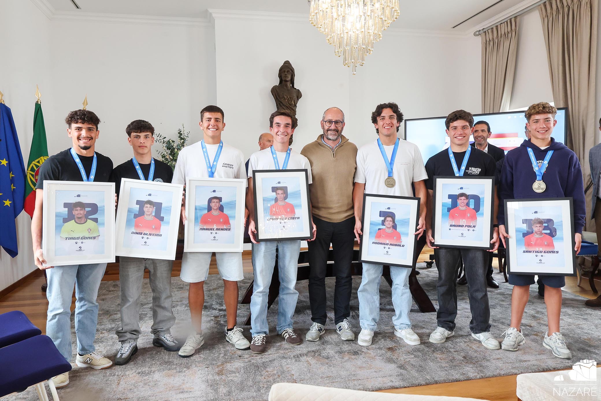 Município da Nazaré homenageou Campeões da Europa de Sub-20 de Futebol de Praia