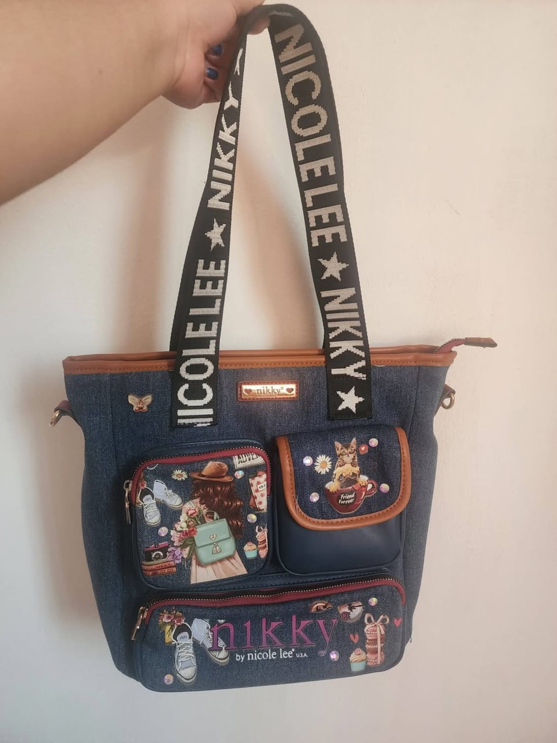 Foto 1 de 3, Imagen de Nikky By Nicole Lee, Bolsas Seminuevas sin Detalles