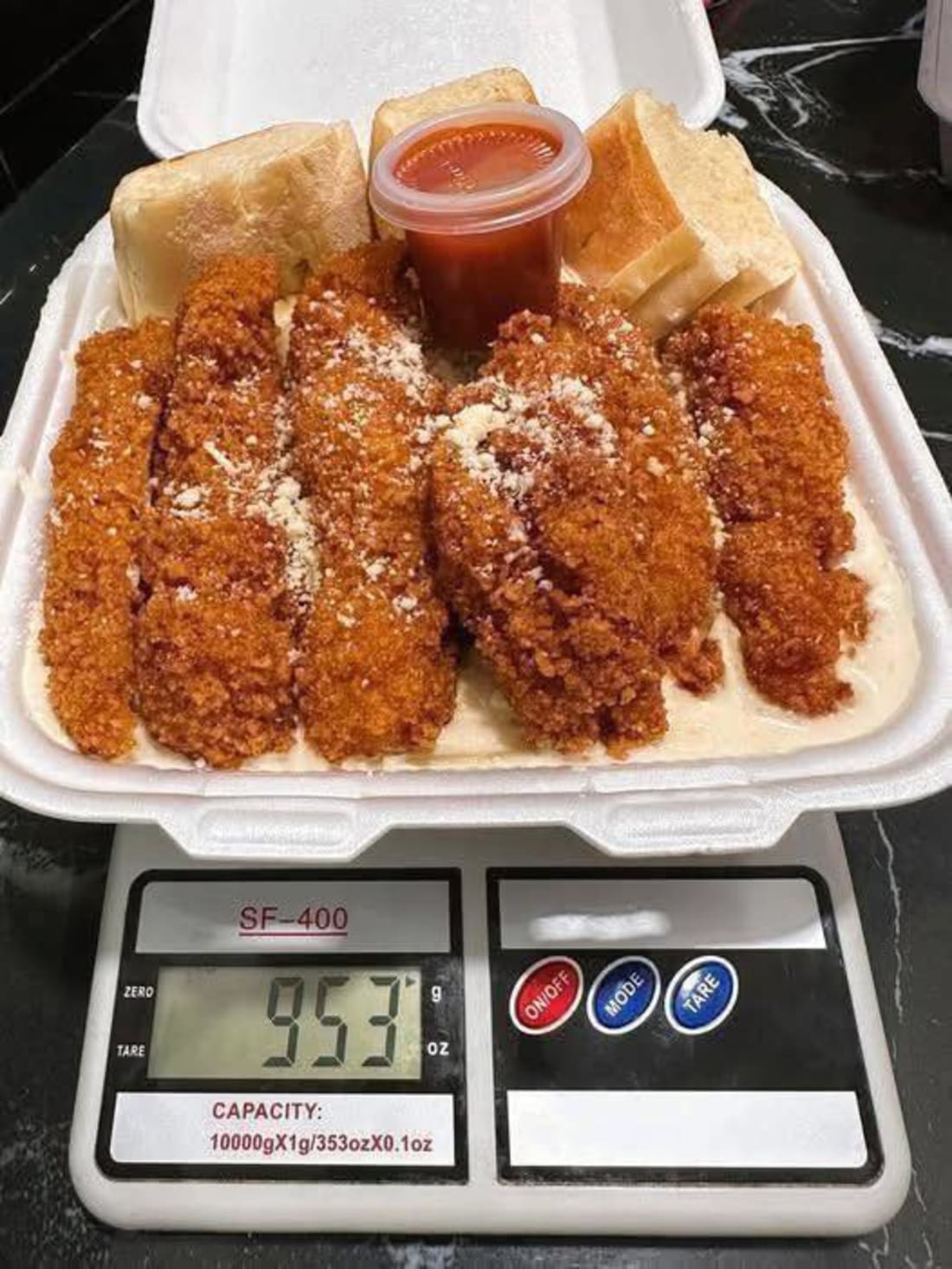 Imagen de Pasta Cremosa con Tiras de Pollo Crispy