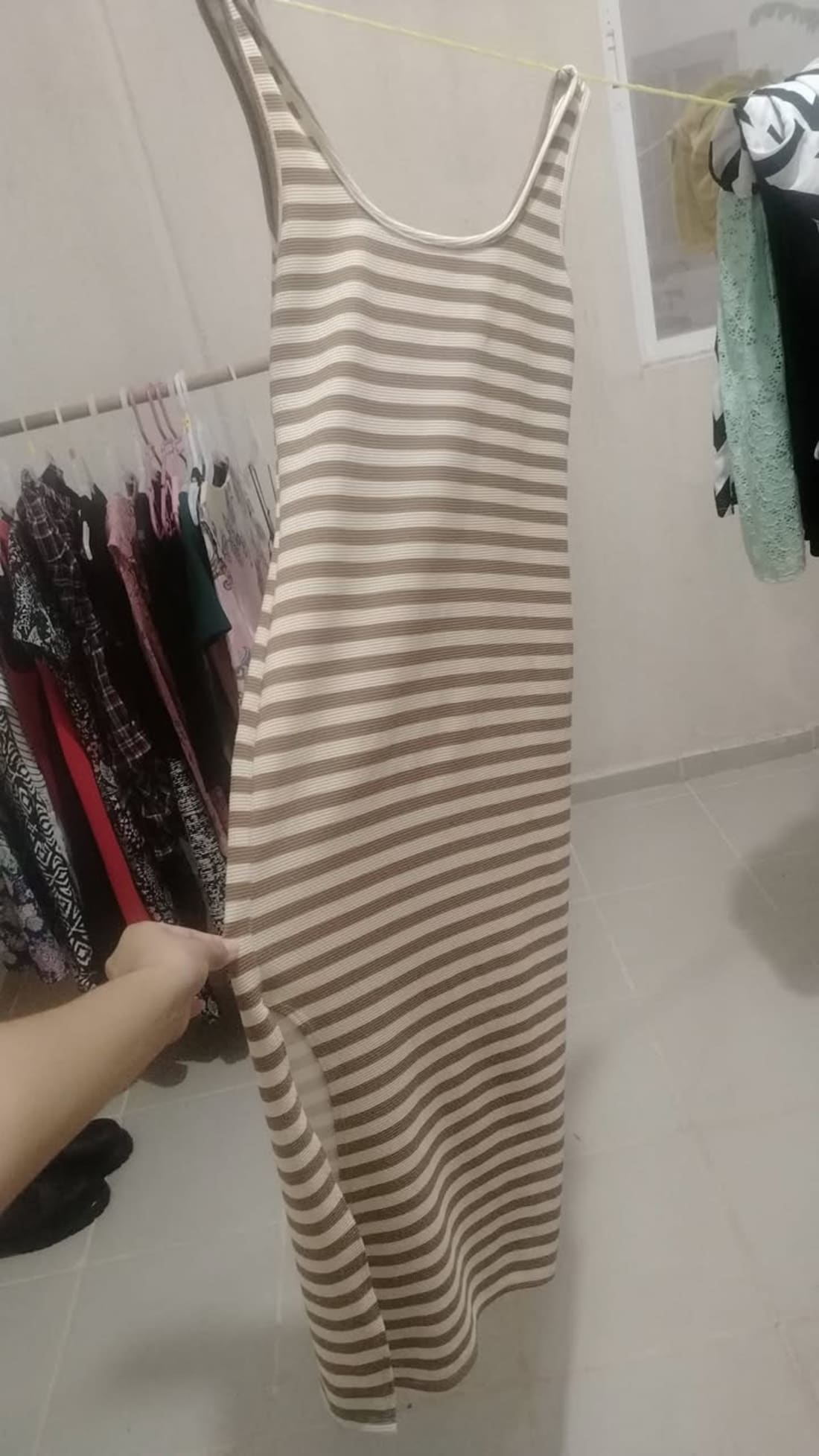 Foto 1 de 5, Imagen de Ropa de Paca, Entrega en Parque de Alameda y a Domicilio