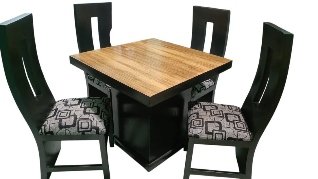 Foto 1 de 2, Imagen de Muebles de Madera Maciza en Venta por Mudanza