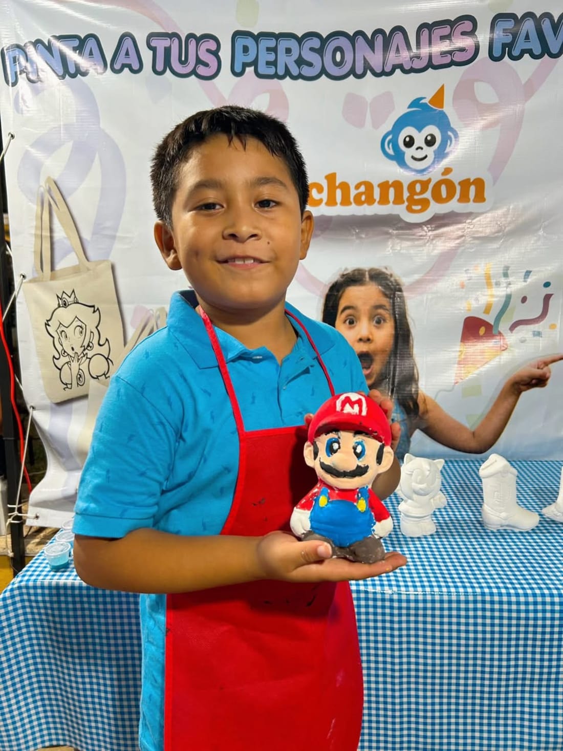 Foto 1 de 4, Imagen de Luli Kandila, Actividad de Pintura para Fiestas Infantiles