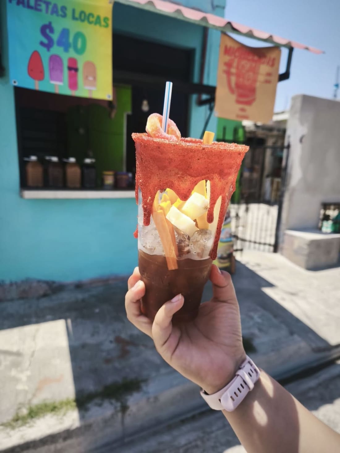 Imagen de Ya Estamos con las Micheladas Vecinos