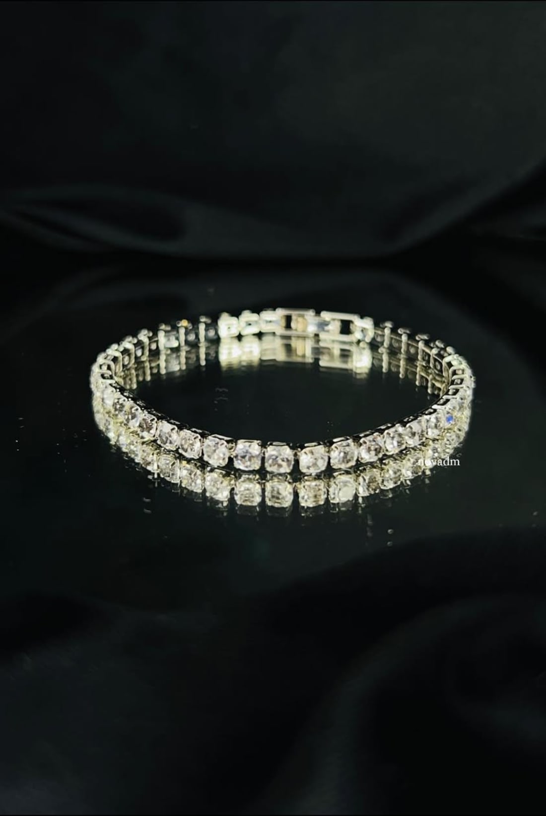 Nova DM brazalete Lúmine