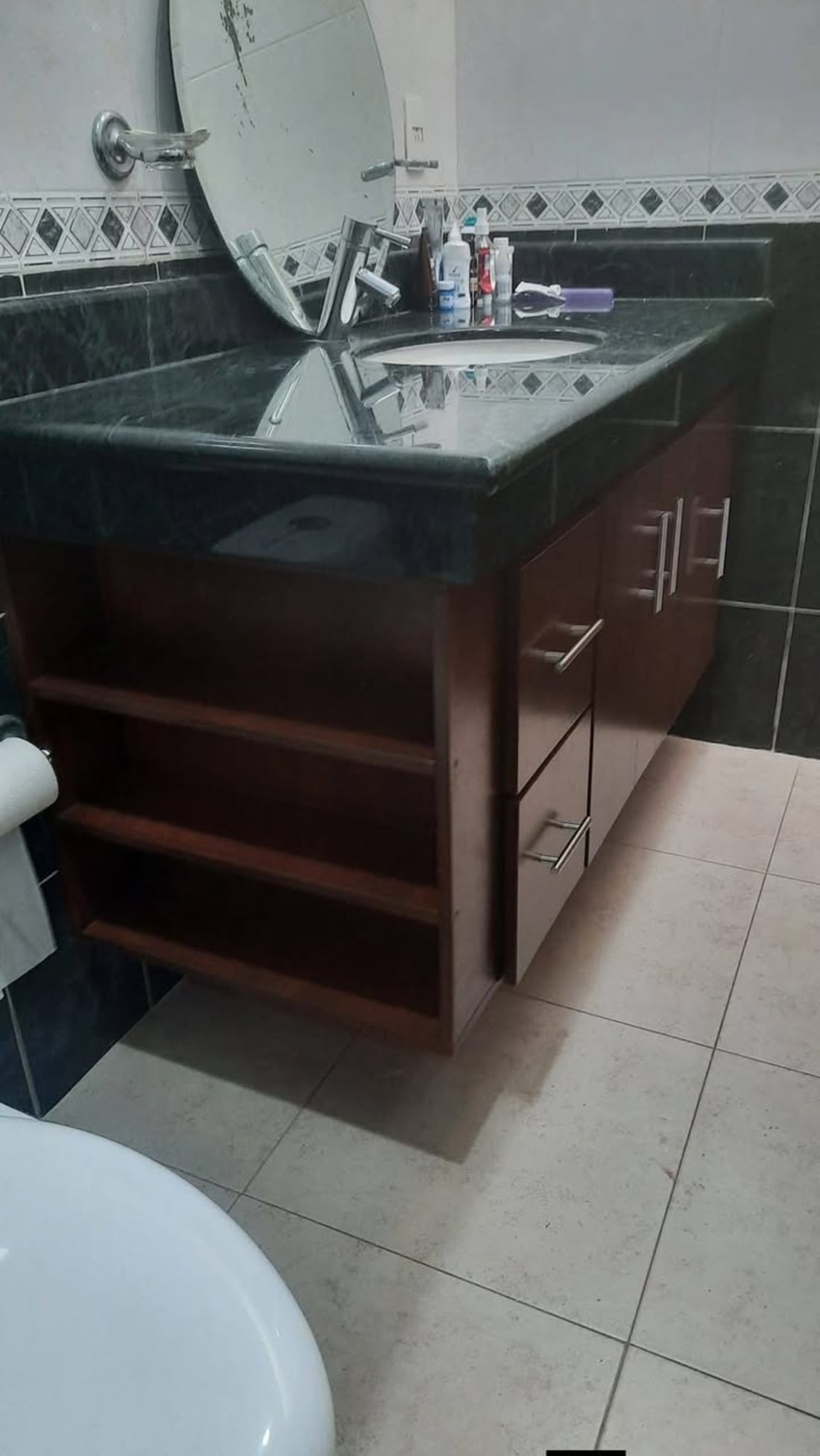 Frida Wood - Muebles para Baño