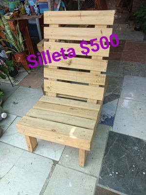 Mesita rústica de cedro, $700, Fco. I. Madero