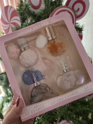 Perfumes Chanel en Set, 3×30 ml a $390 (2 sets $710)