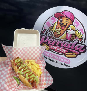 La Perrada Hot Dogs Estilo Sonora