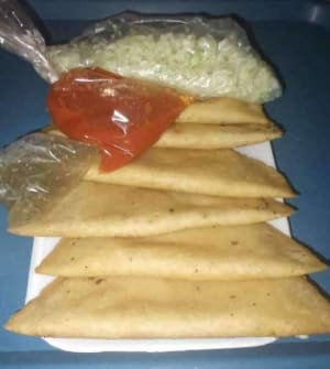 Lonchería Azul Antojitos Yucatecos