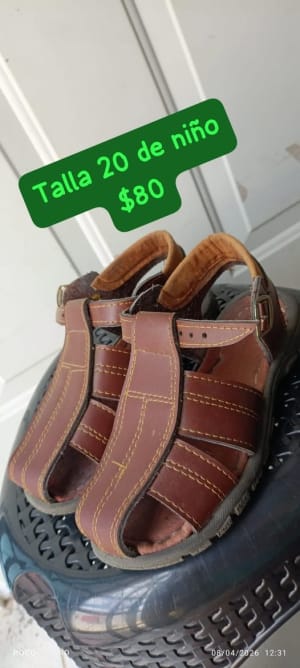 Zapatos de niño y caballero