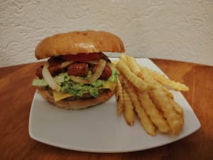 La Mera Burger
