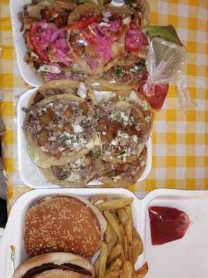LA Generosa Comidas