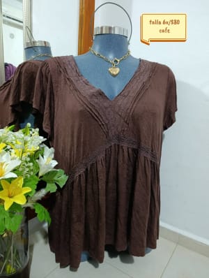 Alessi Alessi - Blusas Plus