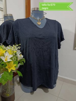 Alessi Alessi - Blusas Plus