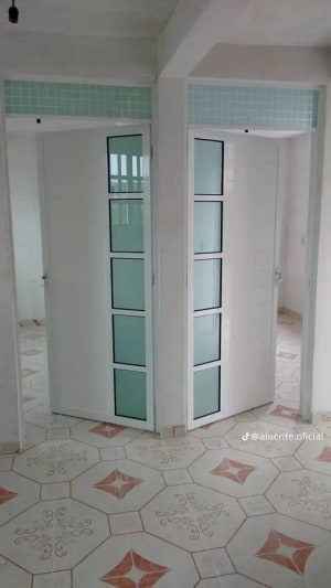 Vidrio y Aluminio - Ventanas y Puertas