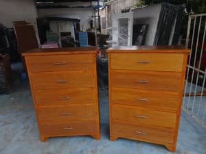 Andy Cauich muebles y textiles