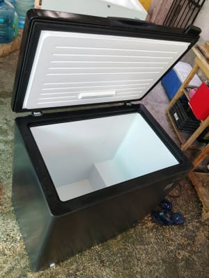Congeladora Midea horizontal seminueva