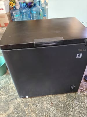 Congeladora Midea horizontal seminueva