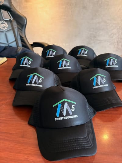 Gorras personalizadas - Estilo y presencia para tu logo — General / Toda Mérida