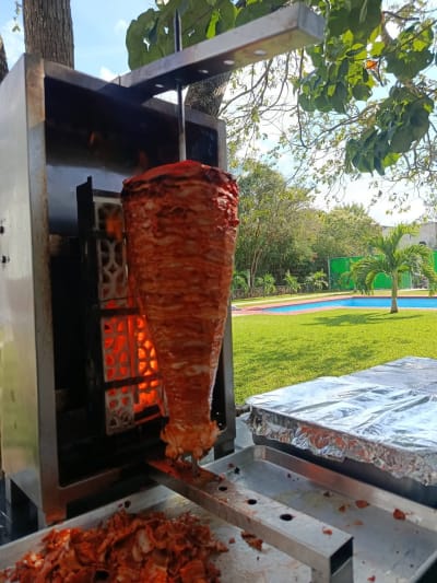 Tacos Al Pastor Y Pocchuc Para Eventos — Cholul