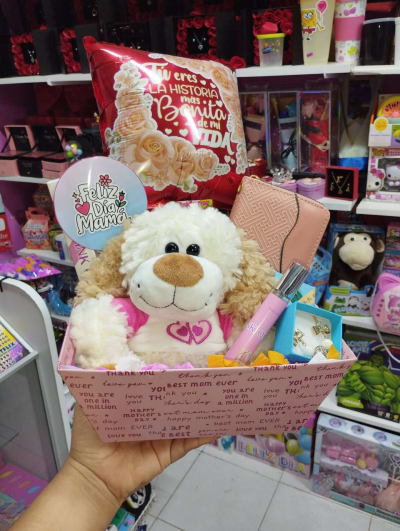 Regalos personalizados para mamá, peluches, perfume y accesorios — Chenku