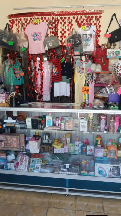 Tienda de regalos y novedades Ileana — Unidad Morelos