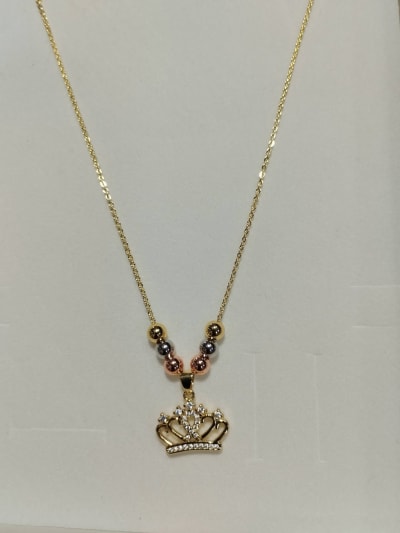 Collar de oro con dije de corona, envío express — Unidad Morelos