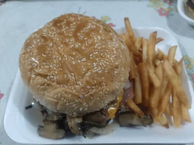 Las Burgers Del Barrio Delivery — Unidad Morelos