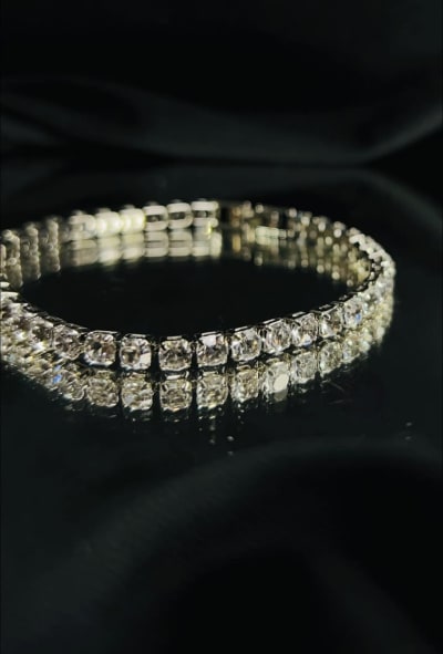 Novadm Joyería Accesorios — Caucel