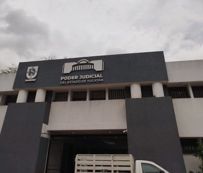 SM Abogados servicios legales — Caucel