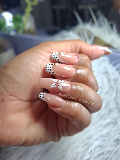 Nails Studio Andy — Cielo Alto