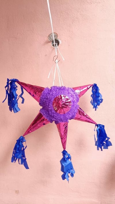 Piñatas Navideñas Personalizadas — Cielo Alto