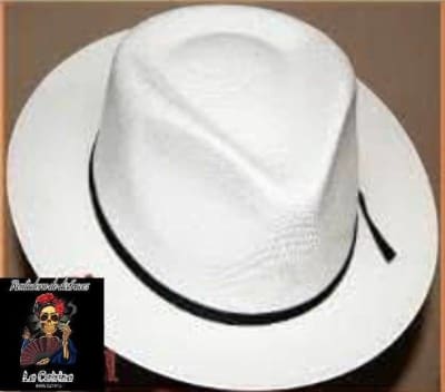 Rentadora Catrina Sombreros y disfraces — Caucel