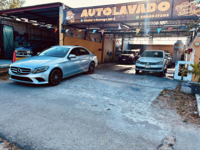 Chato's Garage Mid — Caucel