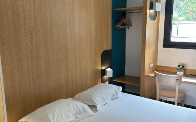 B&B Hôtel Aubagne Gémenos