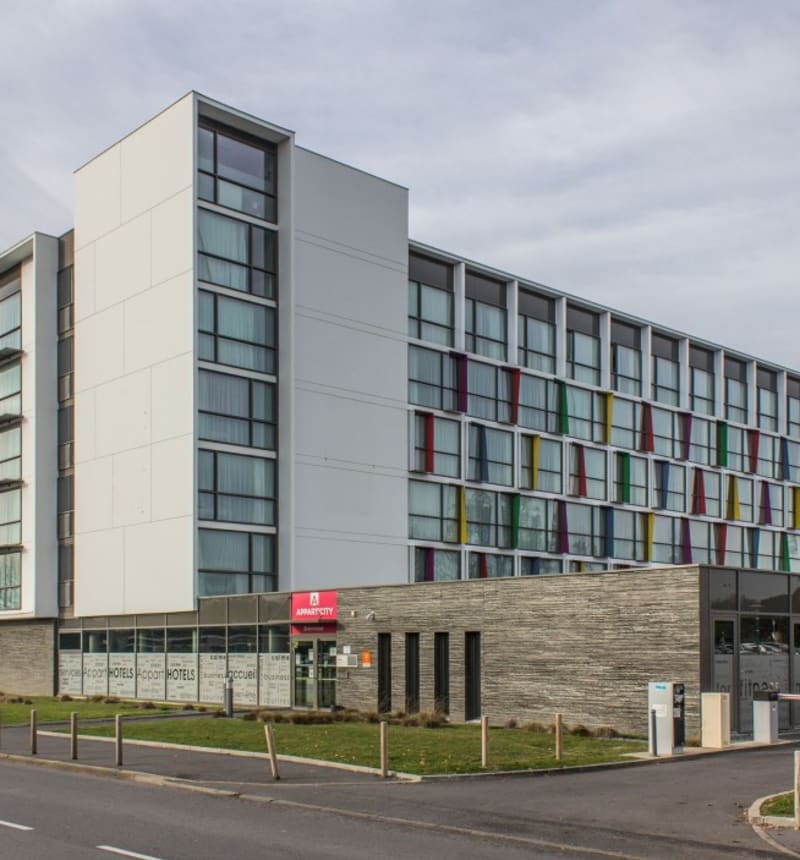 Façade