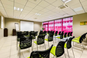 SALLE CONFLUENCE 100M2