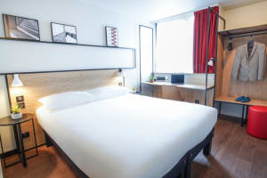 Chambre Day Use Tours