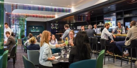 16/9e Restaurant Bar Lounge