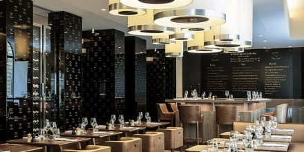RESTAURANT LES COCOTTES, CHRISTIAN CONSTANT