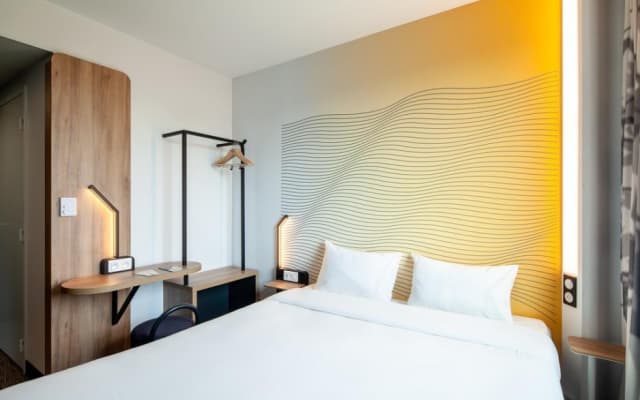 B&B Hôtel Compiègne